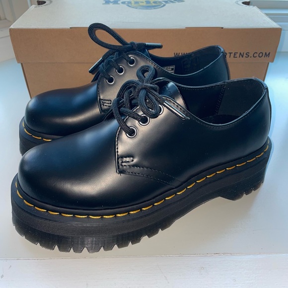Dr. Martens Shoes - Dr. Martens 1461 Smooth Leather Platform Shoes Black Polished Loafers Women’s 7